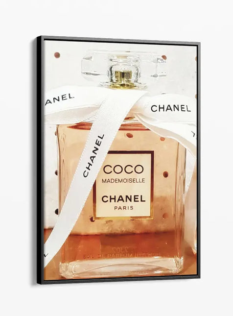 FASHION BRAND CHANEL PERFUME WITH FLOWERS