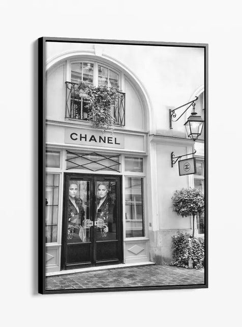 FASHION BRAND CHANEL SHOP FRONT DOORS