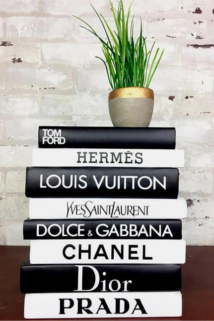 FASHION BRAND DESIGNER BOOKS