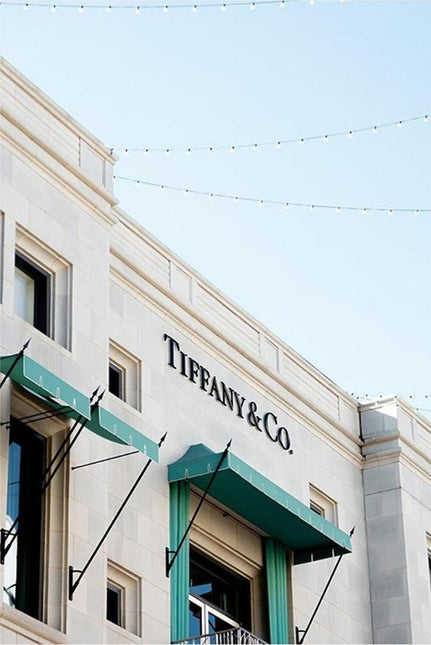 FASHION BRAND TIFFANY'S & CO SHOP FRONT