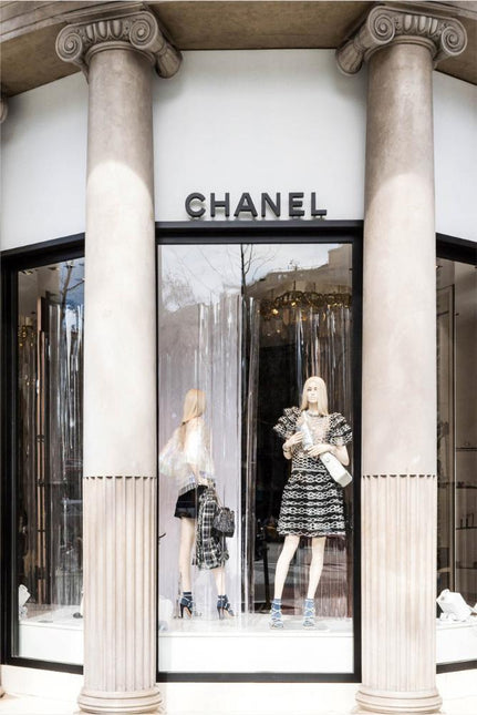 FASHION BRAND CHANEL SHOP FRONT DOORS