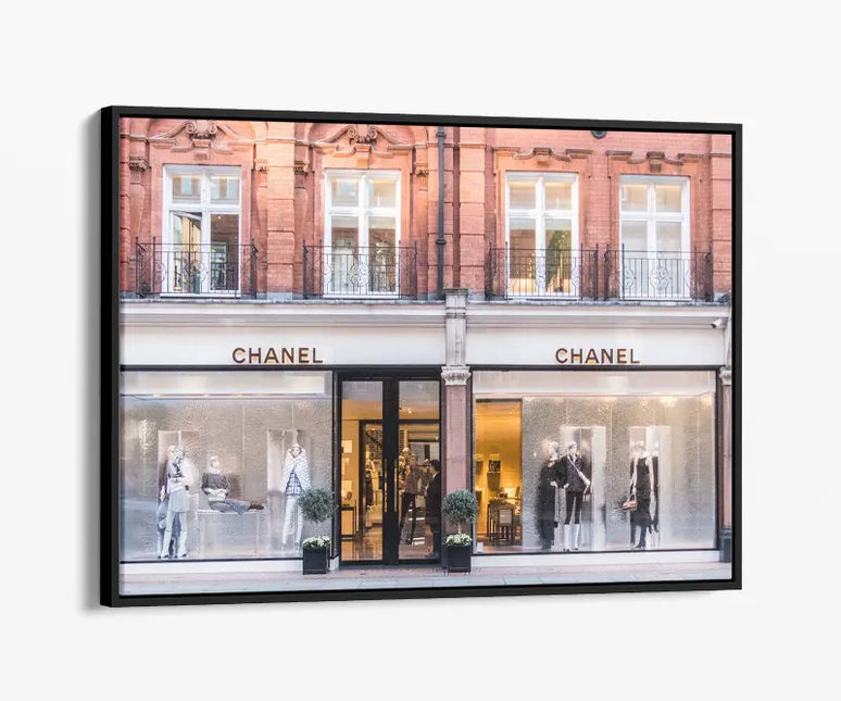 FASHION BRAND CHANEL SHOP FRONT DOORS