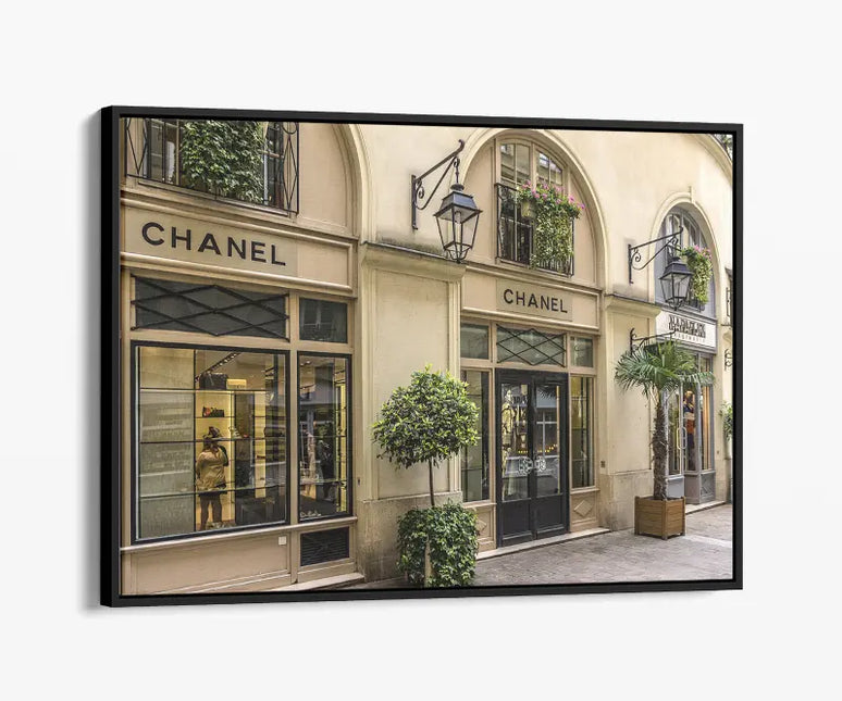 FASHION BRAND CHANEL SHOP FRONT DOORS